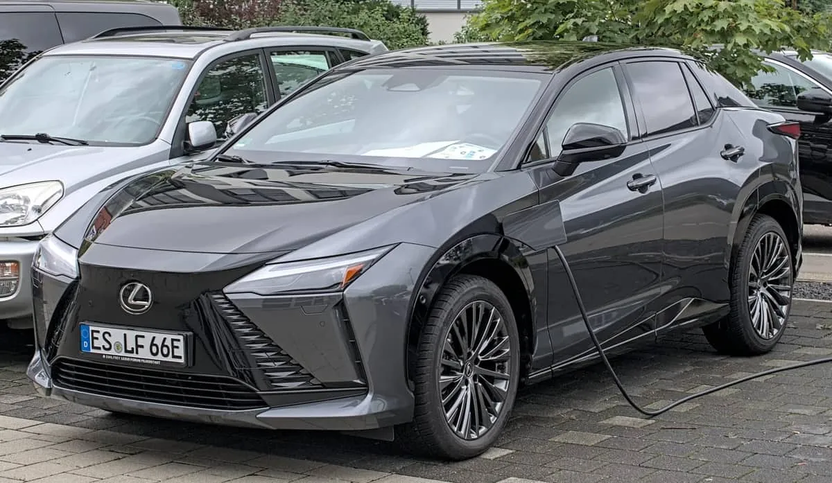 Lexus RZ, klimatyzacja: awarie i serwis