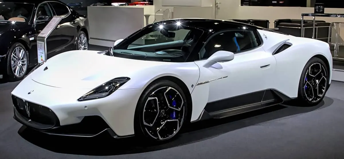 Maserati MC20, klimatyzacja: awarie i serwis